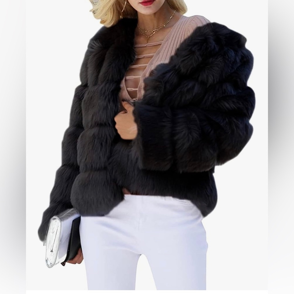 Lanshifei Faux Fur Cropped Black Jacket Fits Like Medium